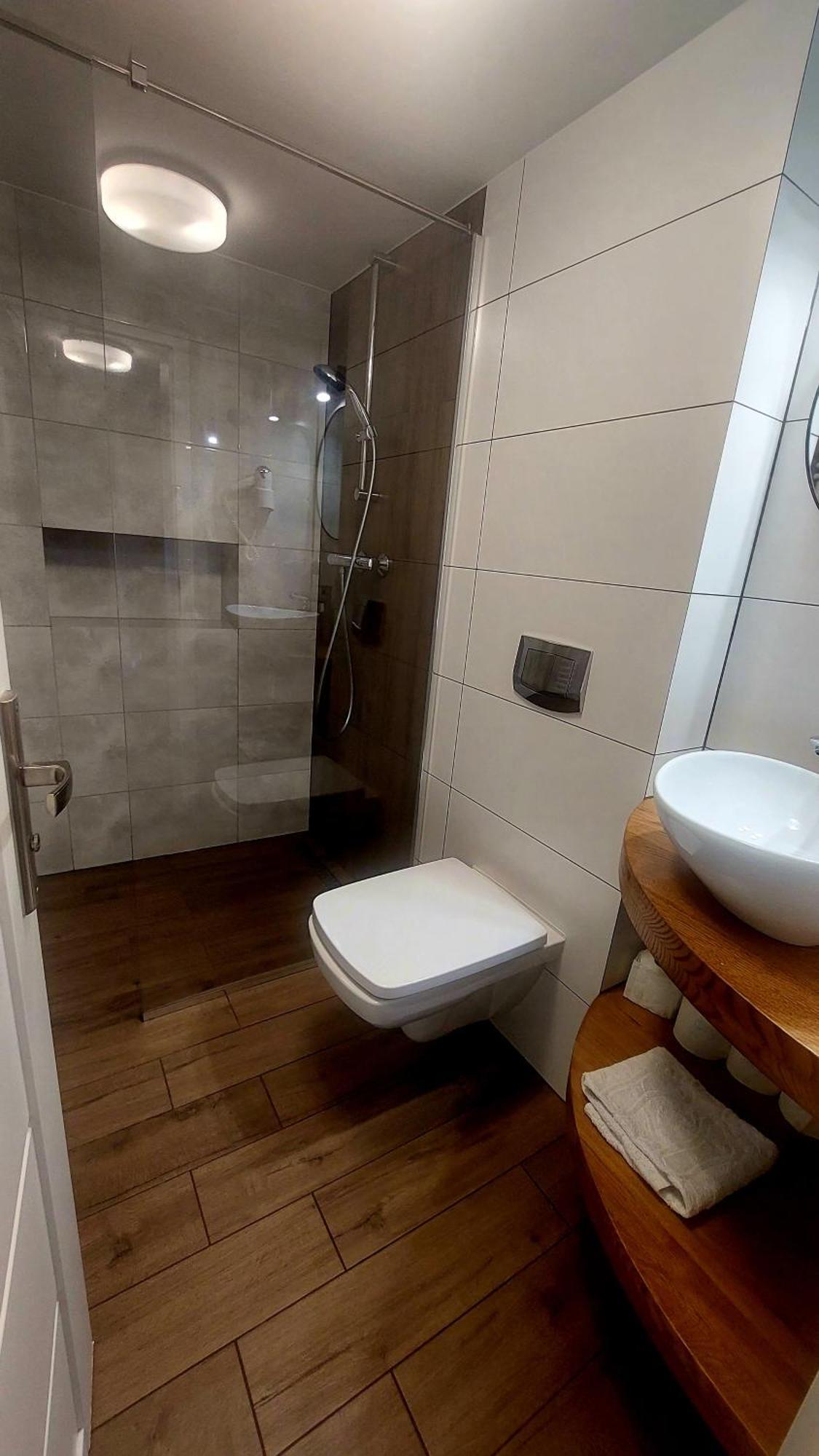 Apartamenty Biala Perla Ustroń Esterno foto