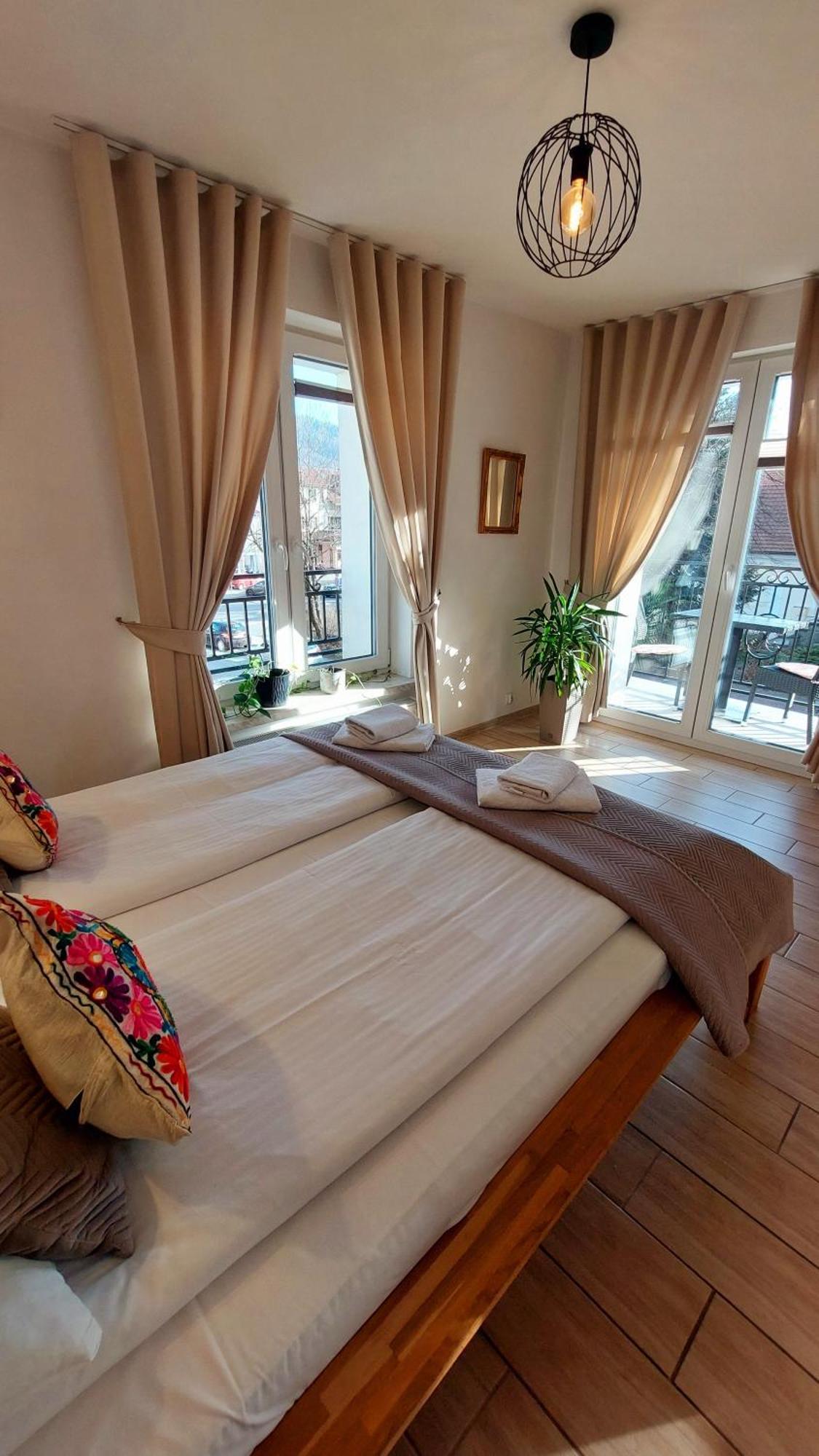 Apartamenty Biala Perla Ustroń Esterno foto